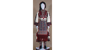 6. Κούκλα με γυναικεία φορεσιά από Βέντσια Ν. Γρεβενών (δυνατότητα εστίασης στο κεφάλι) (από την αίθουσα Δυτικής Μακεδονίας)